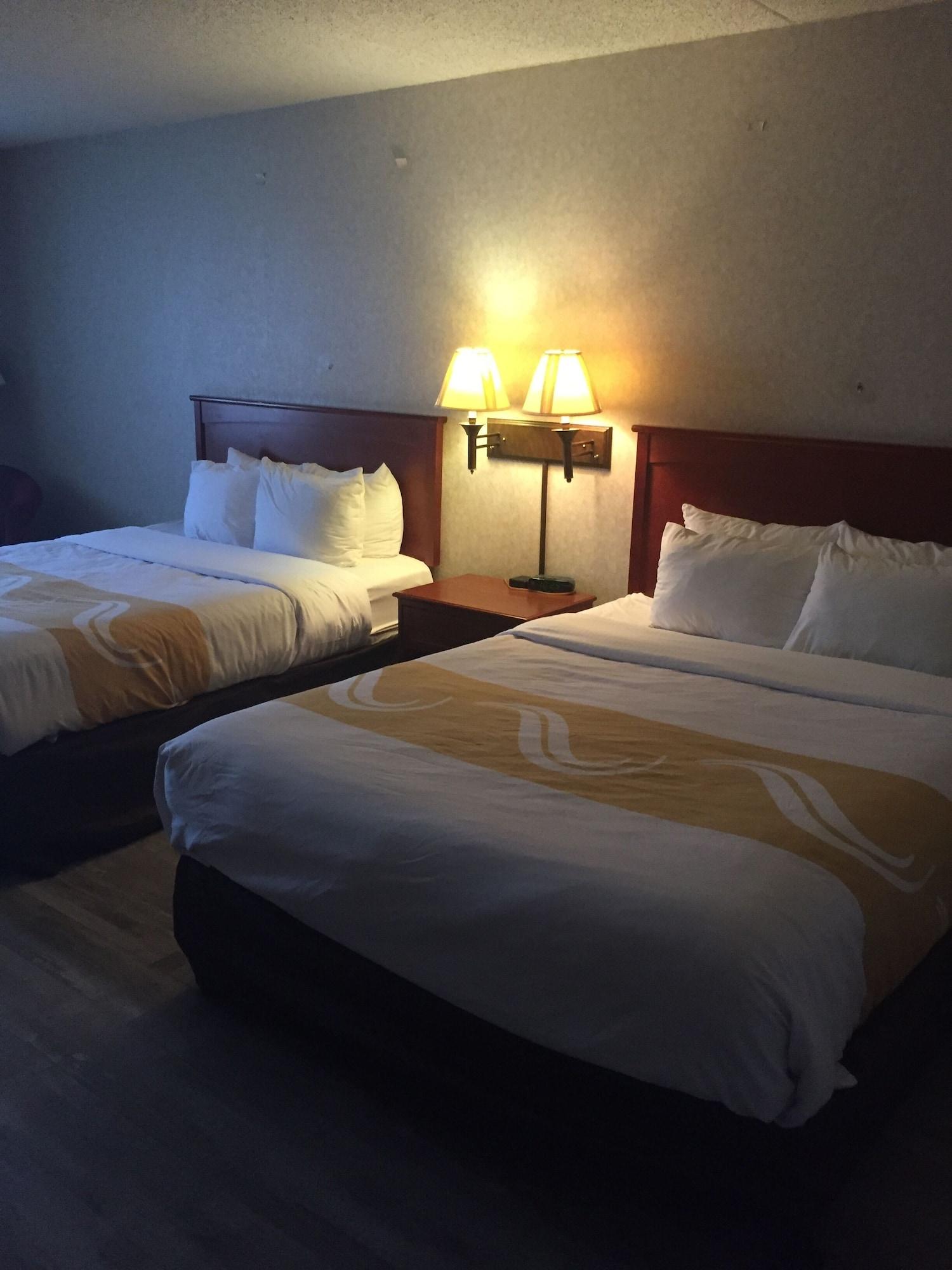 Quality Inn & Suites Downtown - University Area Альбукерке Экстерьер фото