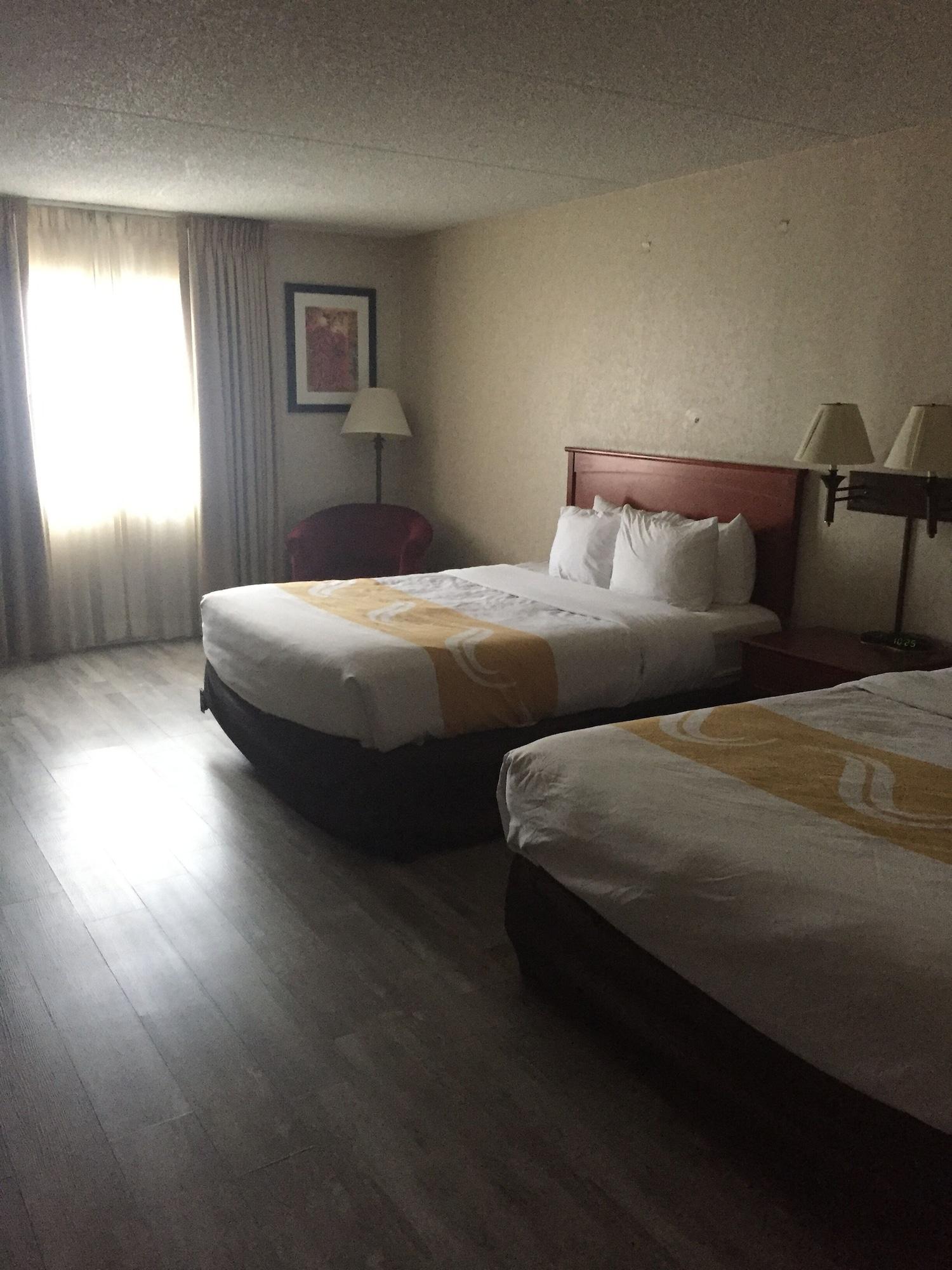 Quality Inn & Suites Downtown - University Area Альбукерке Экстерьер фото